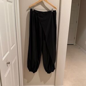 Chic Black Women's Joggers